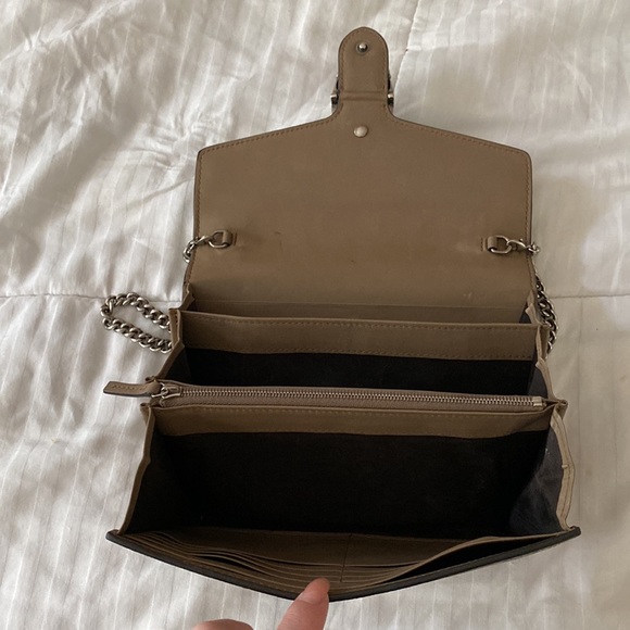 GUCCI - Picture 3 of 7